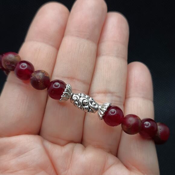 Red Jasper Beaded Bracelet Artisan Made 8mm Gemstone Stretch Tibetan Silver New - Picture 5 of 12